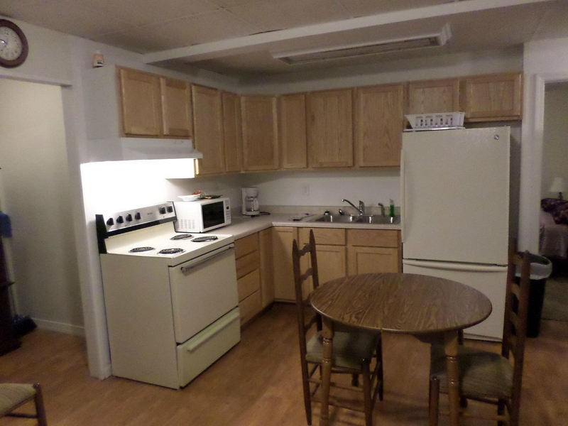 Elms Motel - 2014 Photos From Trip Advisor (newer photo)